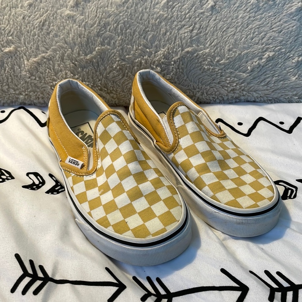 Vans yellow check slide-on